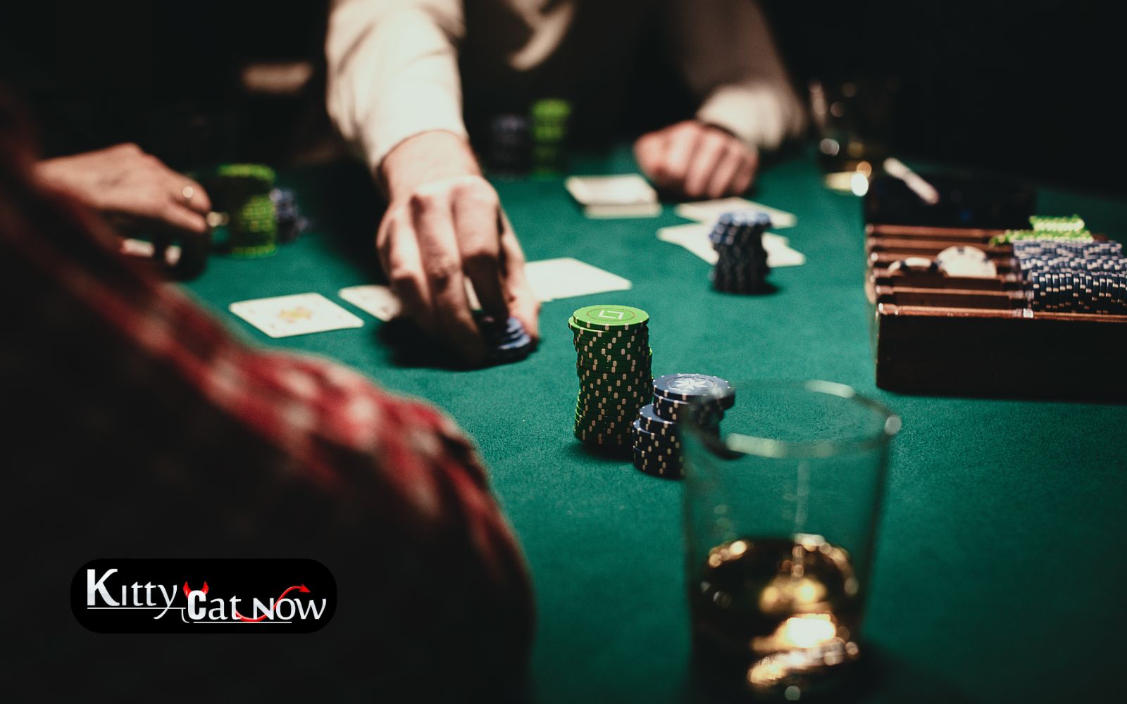 Topless Waitresses for Poker Night Turn Your Home Game Into a VIP Party Topless Waitresses for Poker Night: Turn Your Home Game into a VIP Party
